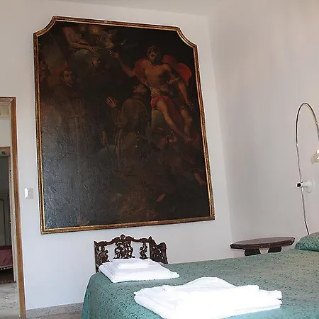 Poggio Patrignone-1 By Interhome