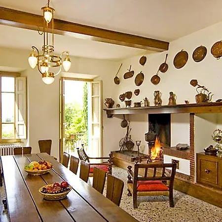 Poggio Patrignone-1 By Interhome Vila *